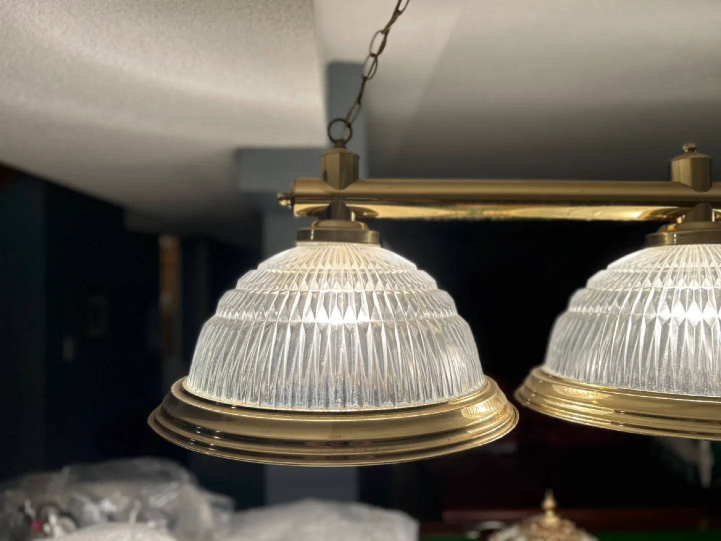 Three-Light Brass Billiard Table Light Fixture image indicator(3)