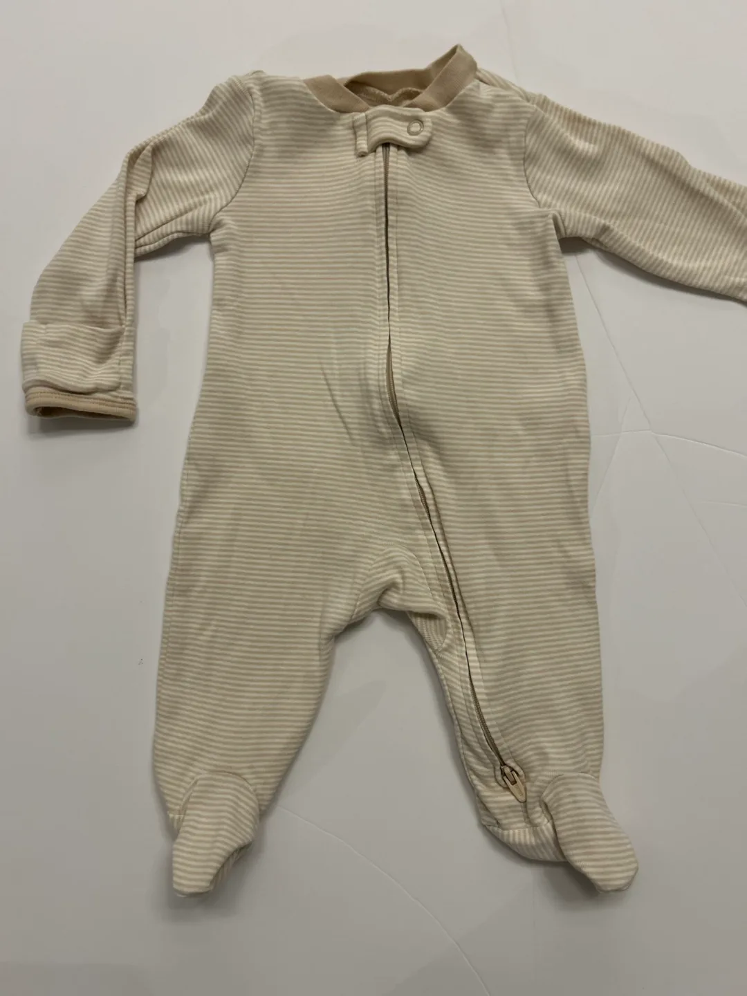 2 Baby Sleepers, Double Zippers, Neutral Colours (3M) image indicator(5)