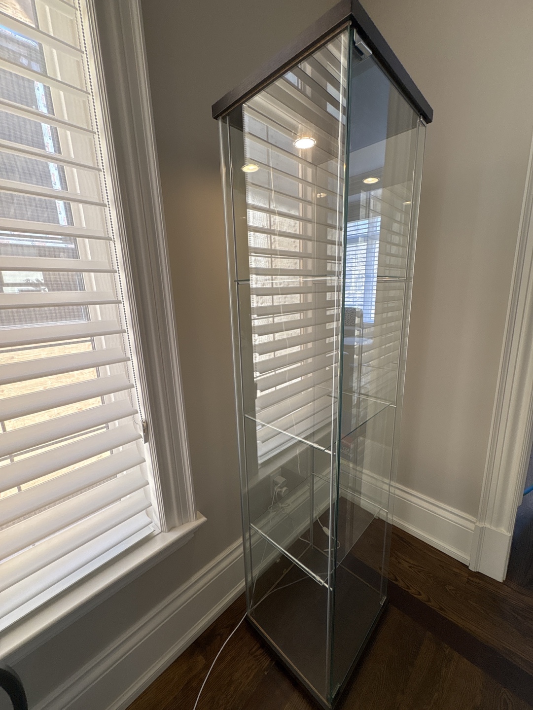 Glass Display Cabinet with Lighting - photo 3