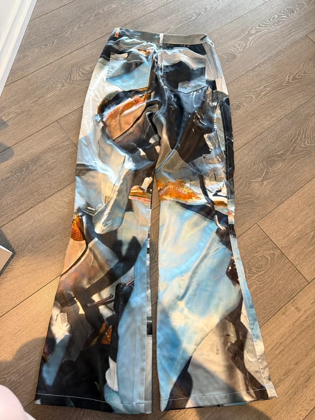 Unique Printed Flare Pants image indicator(3)