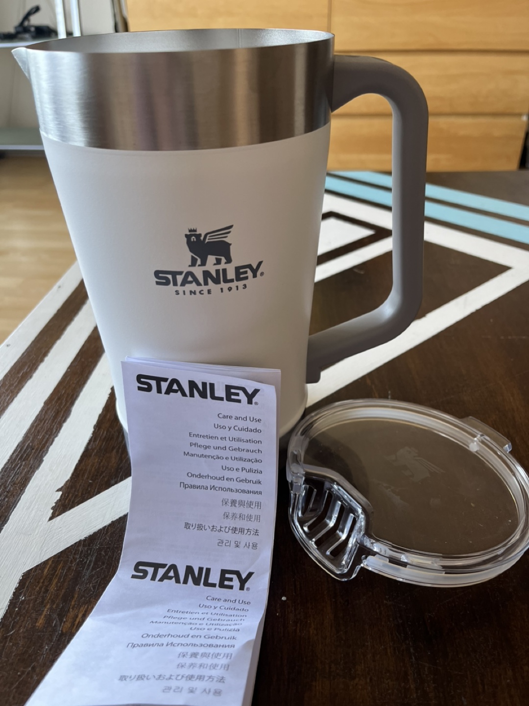Stanley Classic stay-chill pitcher 64oz - photo 2