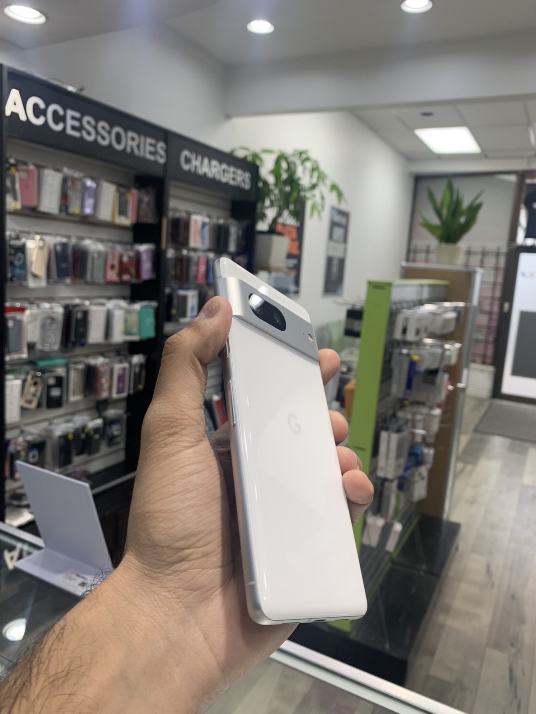 Google Pixel 7 - White - Excellent Condition - photo 3