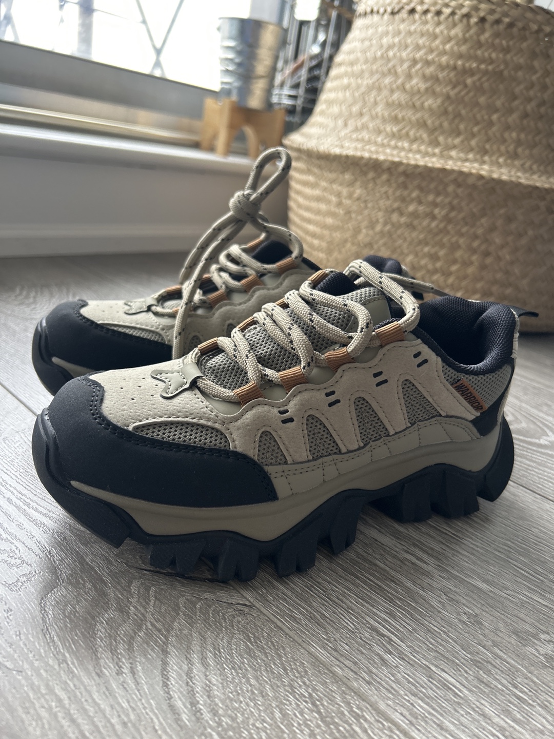 Hiking Shoes - photo 3