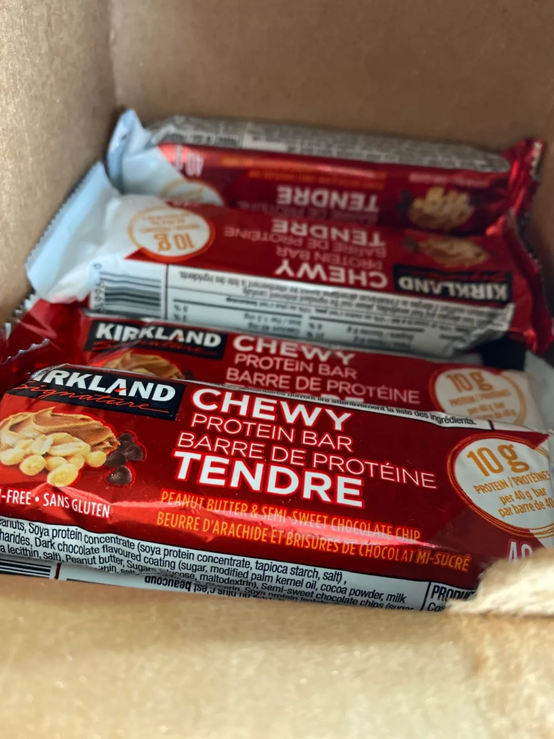 Kirkland Signature Chewy Protein Bars image indicator(2)
