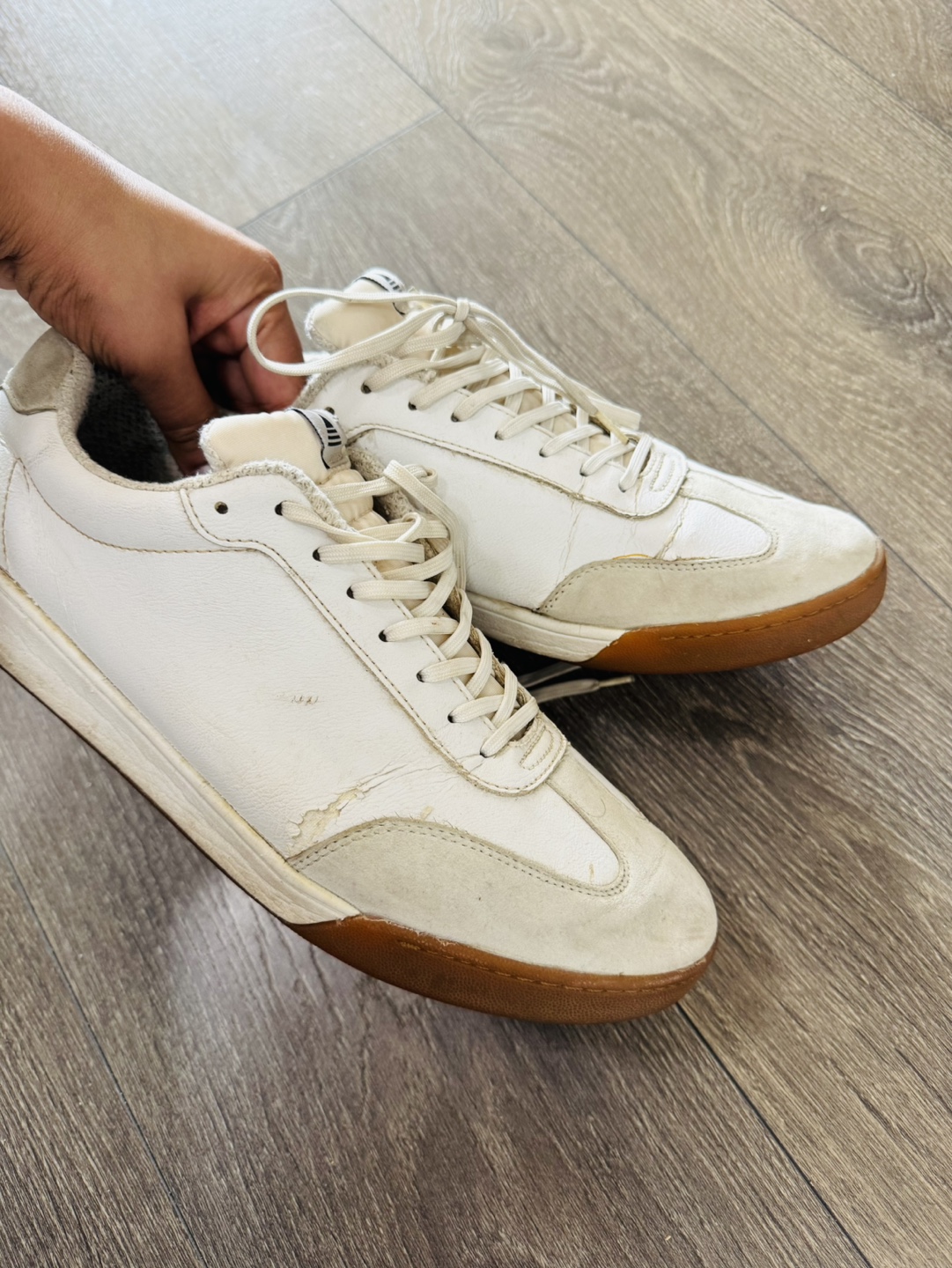 Men's Aldo White Leather Sneakers - Size 11 - photo 2