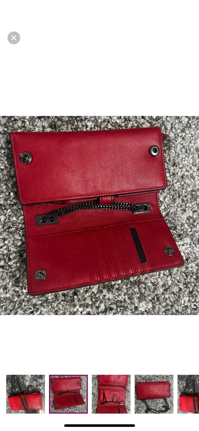 Red Chain Strap Wallet Clutch image indicator(4)