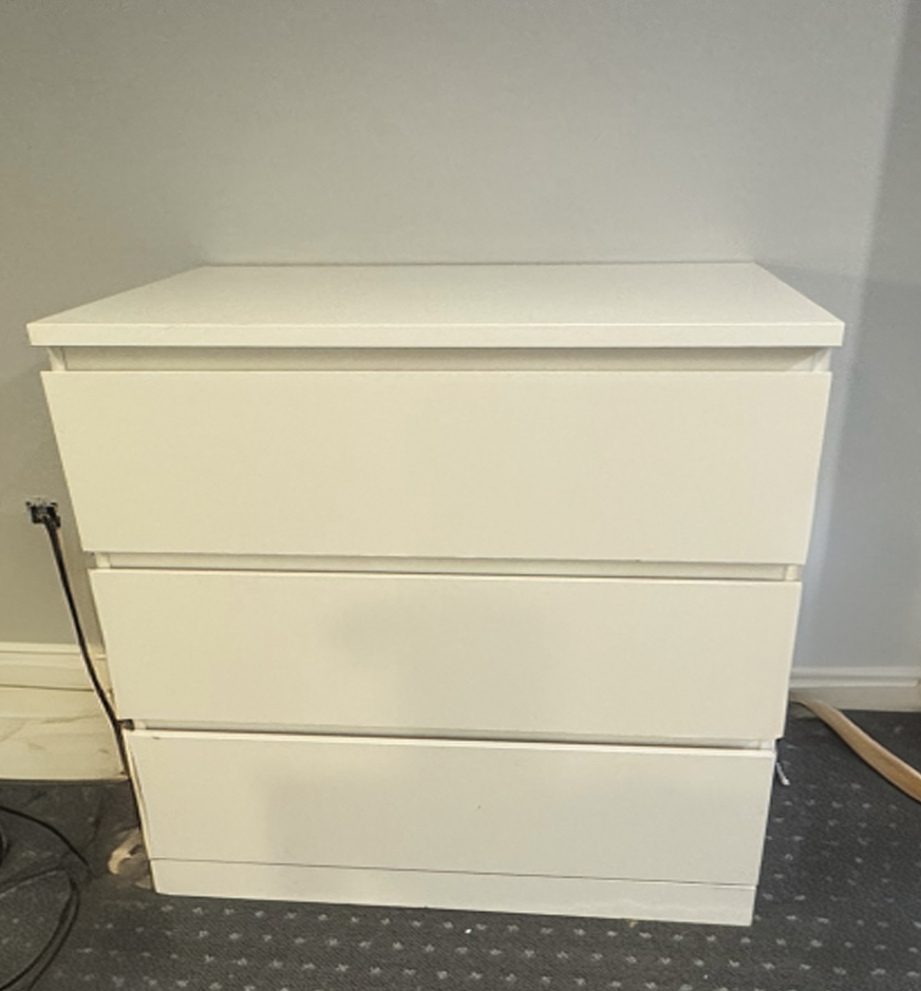 White 3-Drawer Chest - photo 2