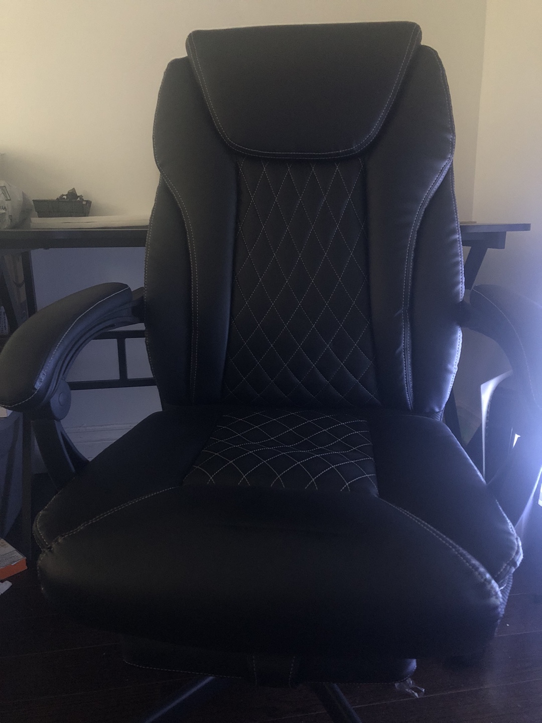 URGENT MOVING OUT SALE! 55” TV, Office Chair & Gaming Desk! - photo 3