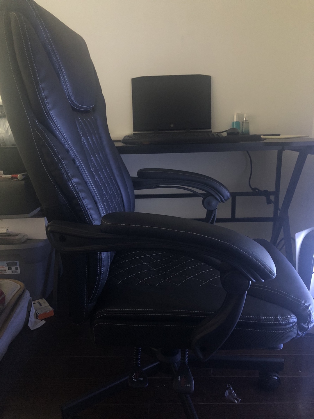 URGENT MOVING OUT SALE! 55” TV, Office Chair & Gaming Desk! - photo 4