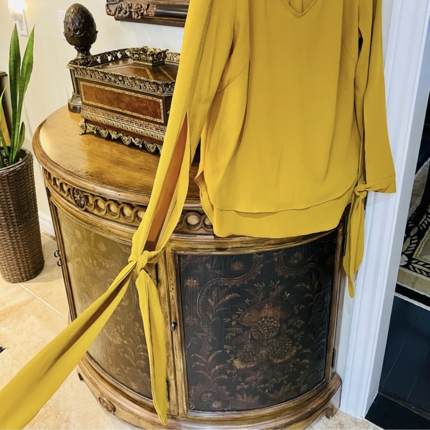 Freda's Mustard Yellow Blouse - photo 4