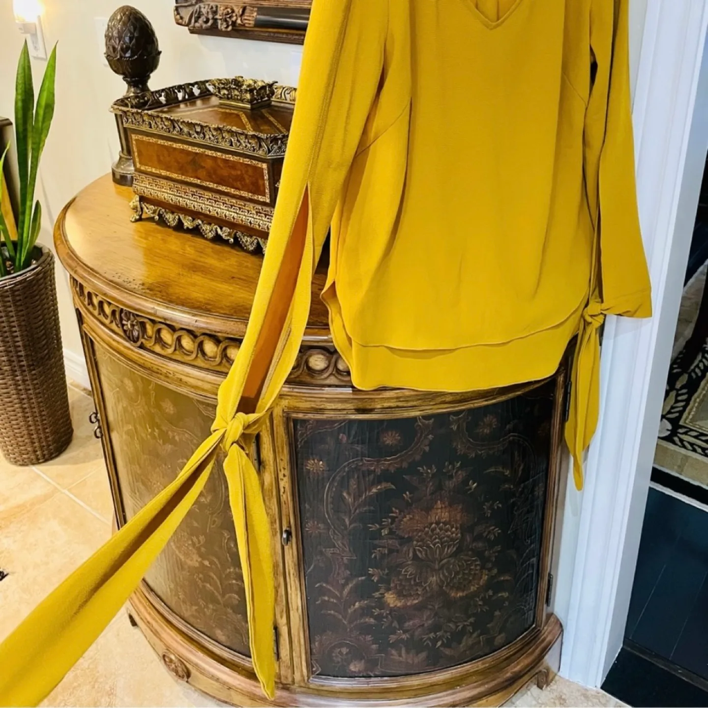 Freda's Mustard Yellow Blouse image indicator(4)