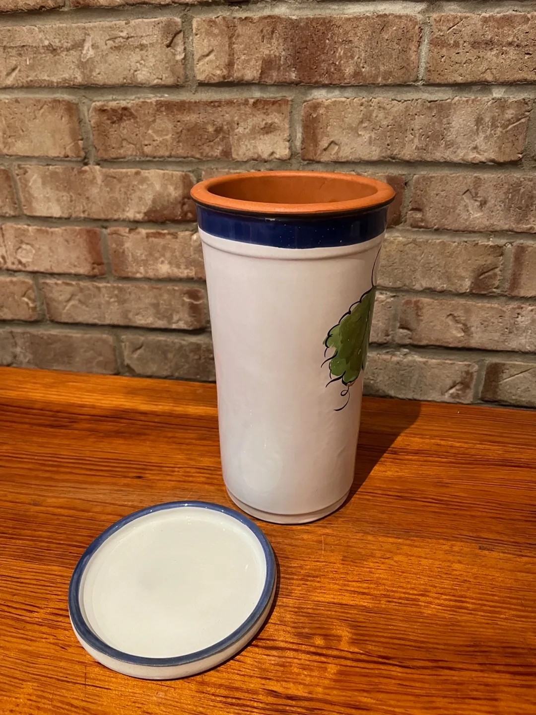 Terracotta Wine Cooler with Saucer image indicator(2)