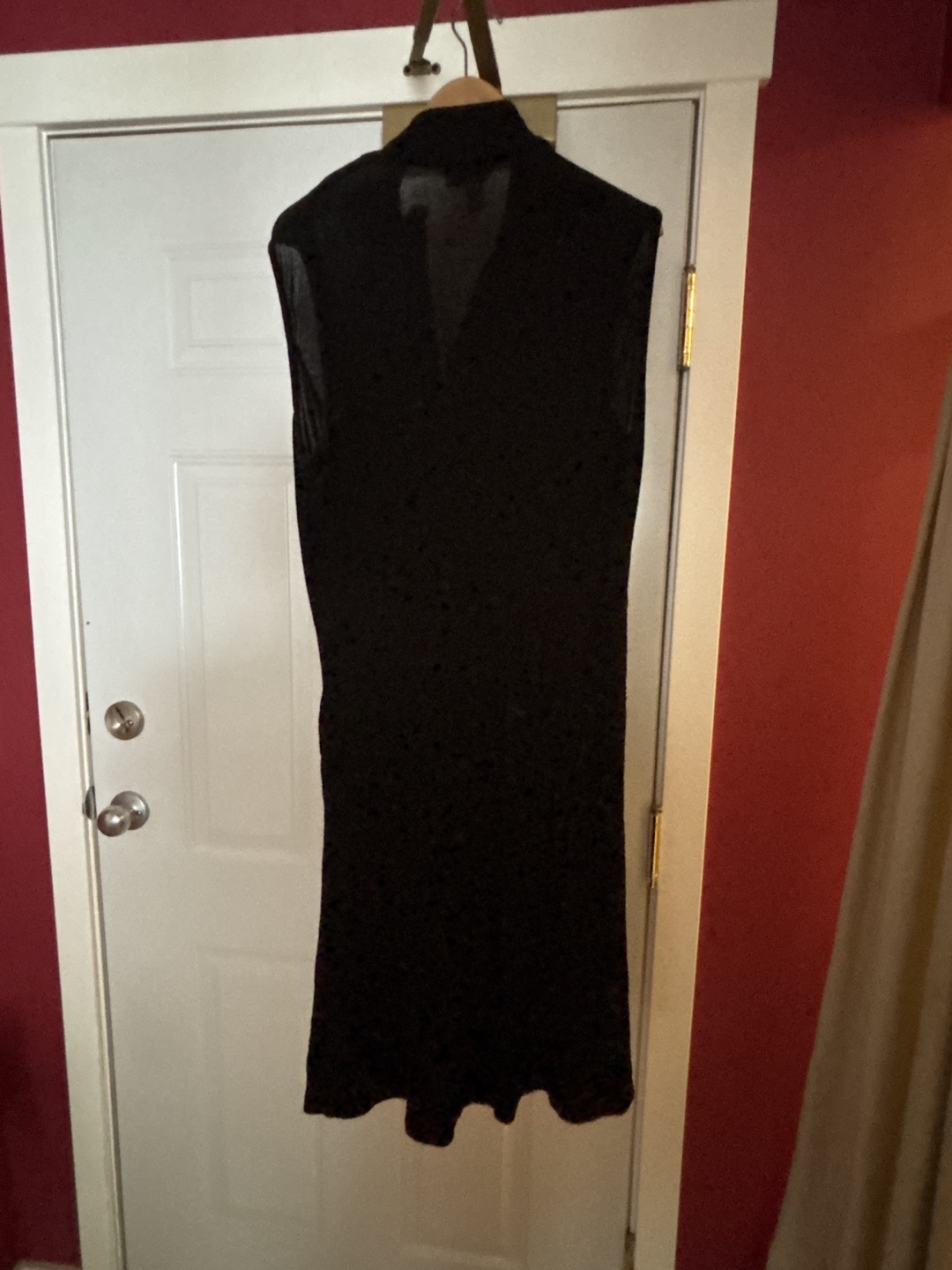 Chic black sleeveless dress - photo 2