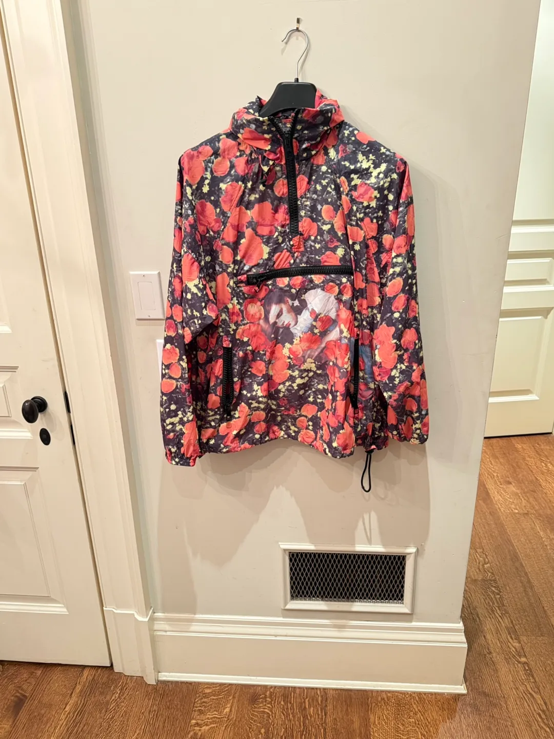 Louis Vuitton by Virgil Abloh Poppies Dorothy Windbreaker thumbnail