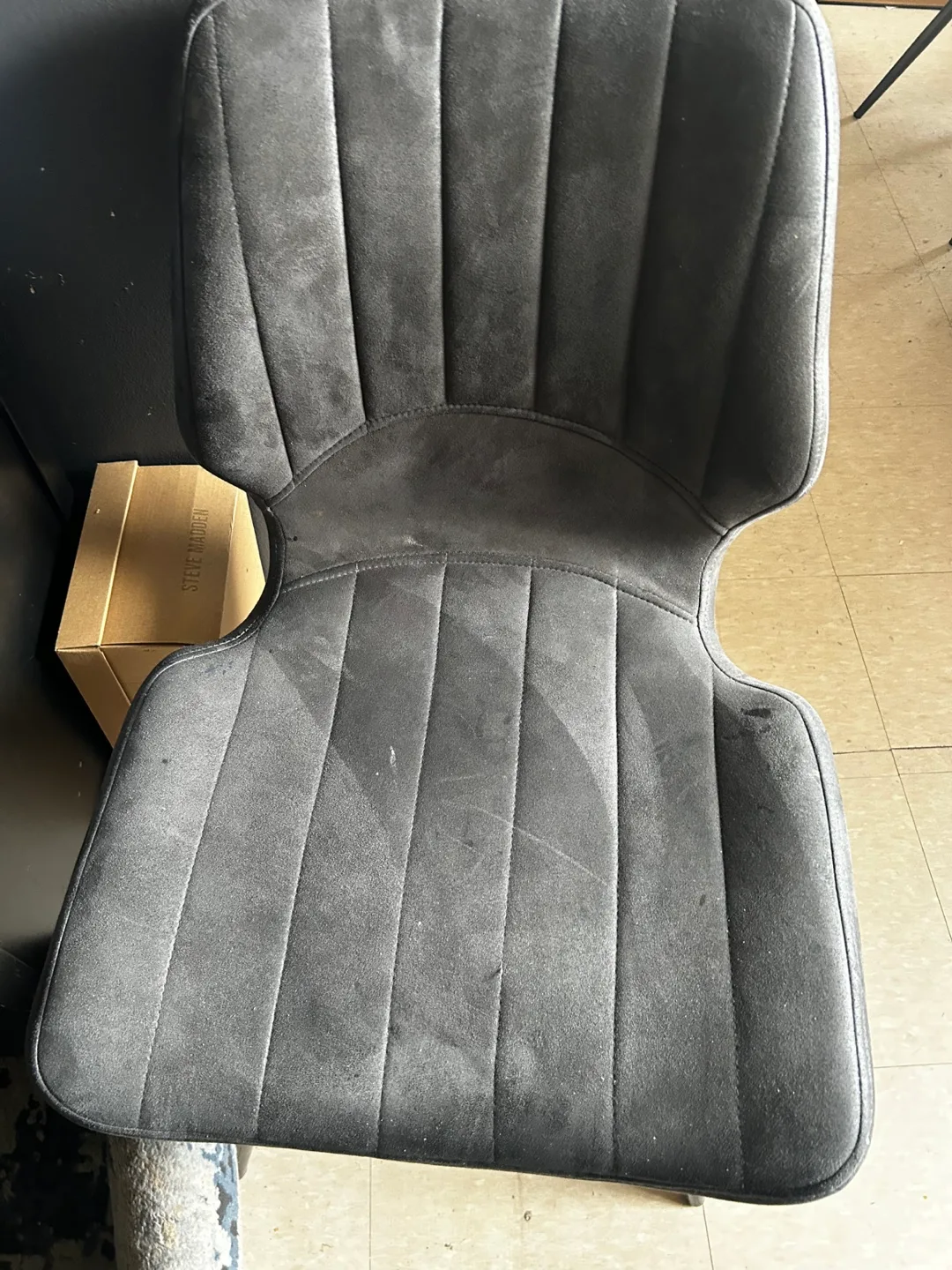 🧚🏻‍♂️Pair of Dark Grey Velvet Dining Chairs with Black Legs image indicator(3)