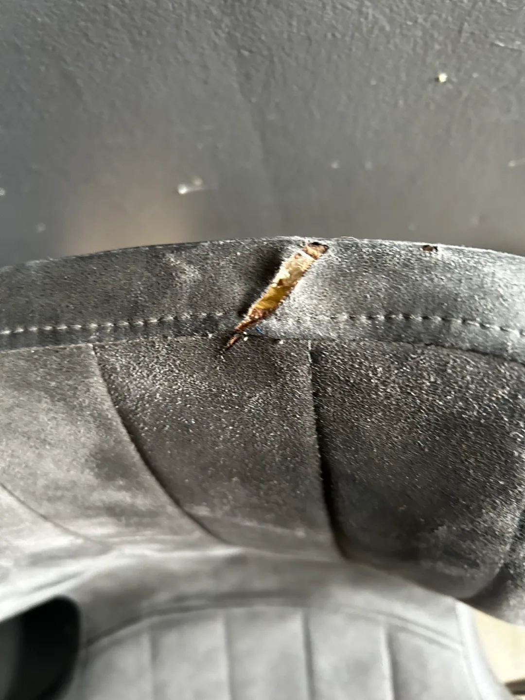 🧚🏻‍♂️Pair of Dark Grey Velvet Dining Chairs with Black Legs image indicator(4)