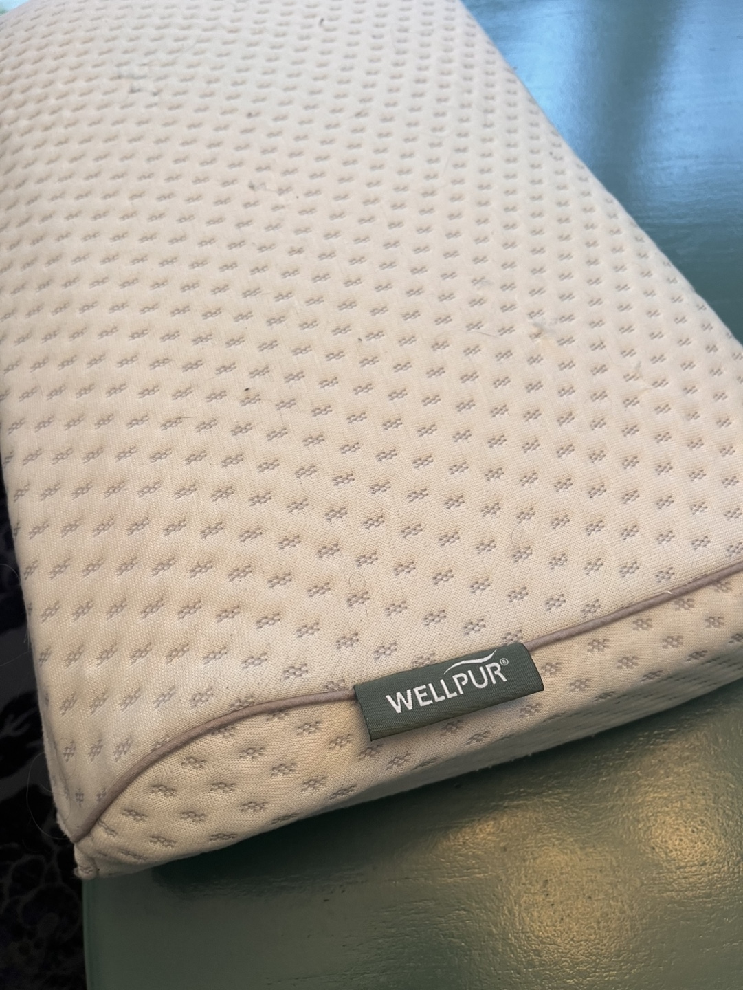 Wellpur Memory Foam Pillow