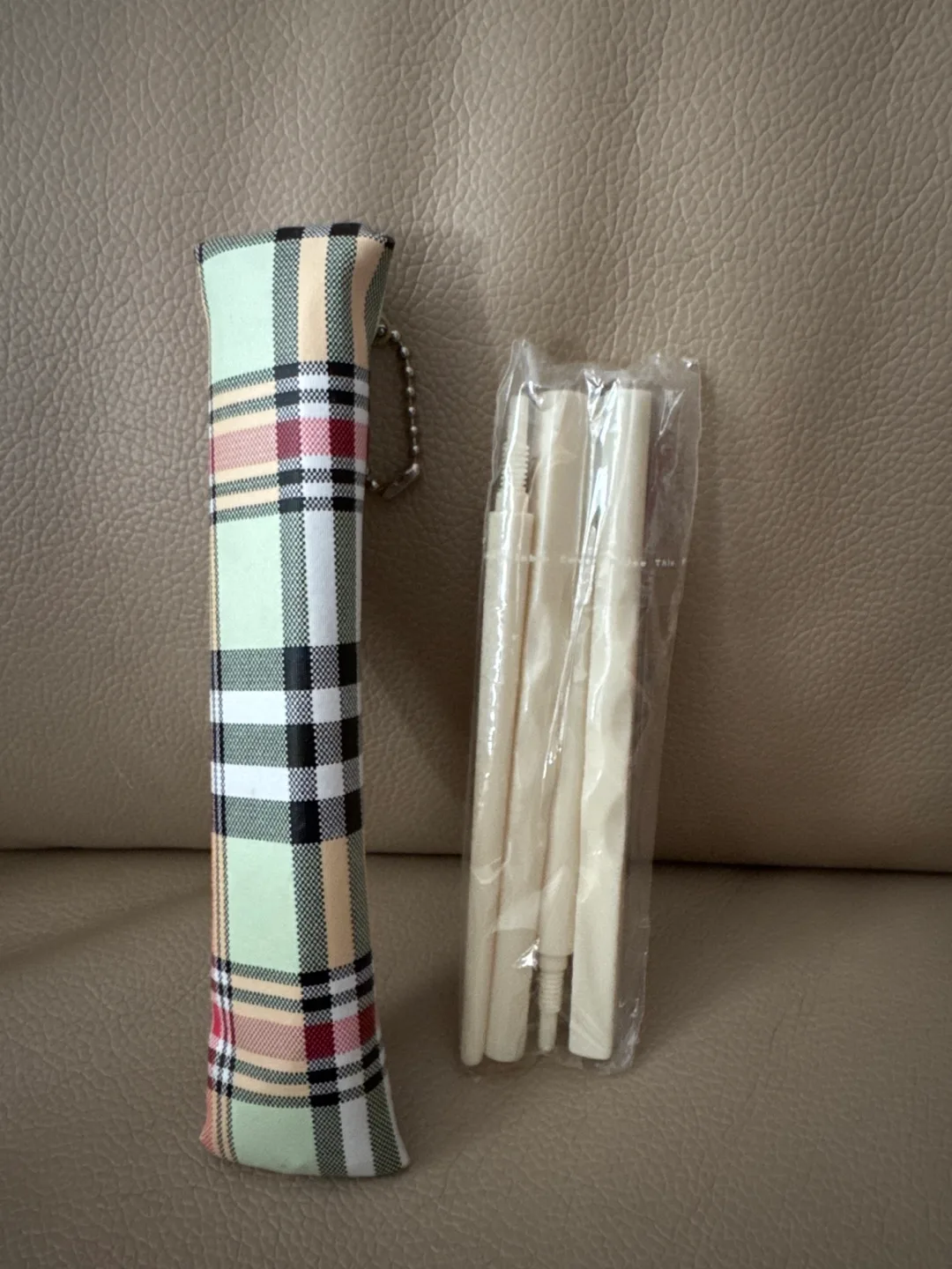 Brand New Portable Chopsticks with Bag image indicator(2)