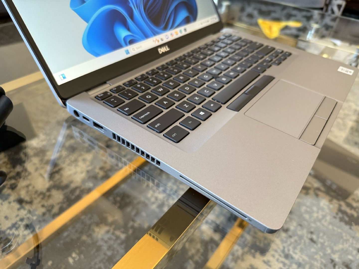 Dell i7-10th GEN/ 16GB RAM/ 512GB SSD - photo 3