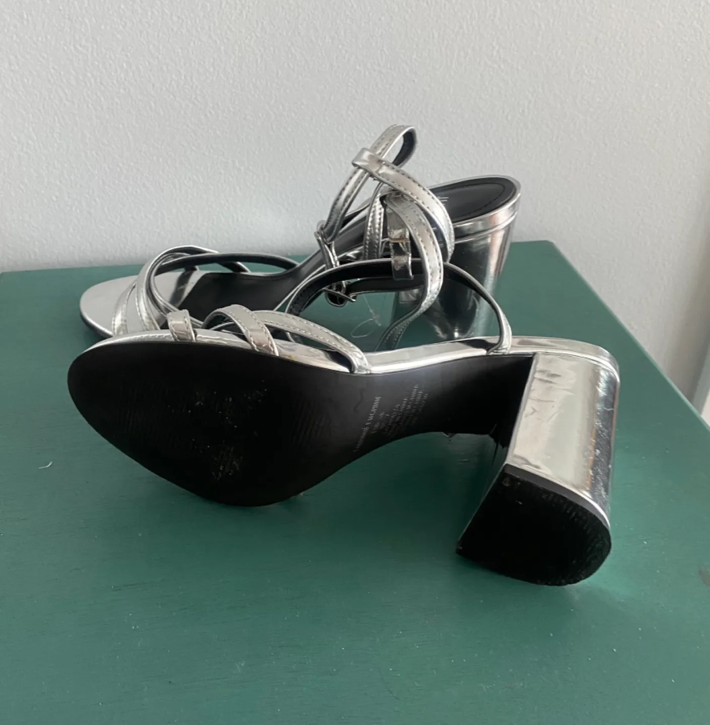 Silver H&M metallic silver Block Heel Sandals - Size 38 image indicator(3)