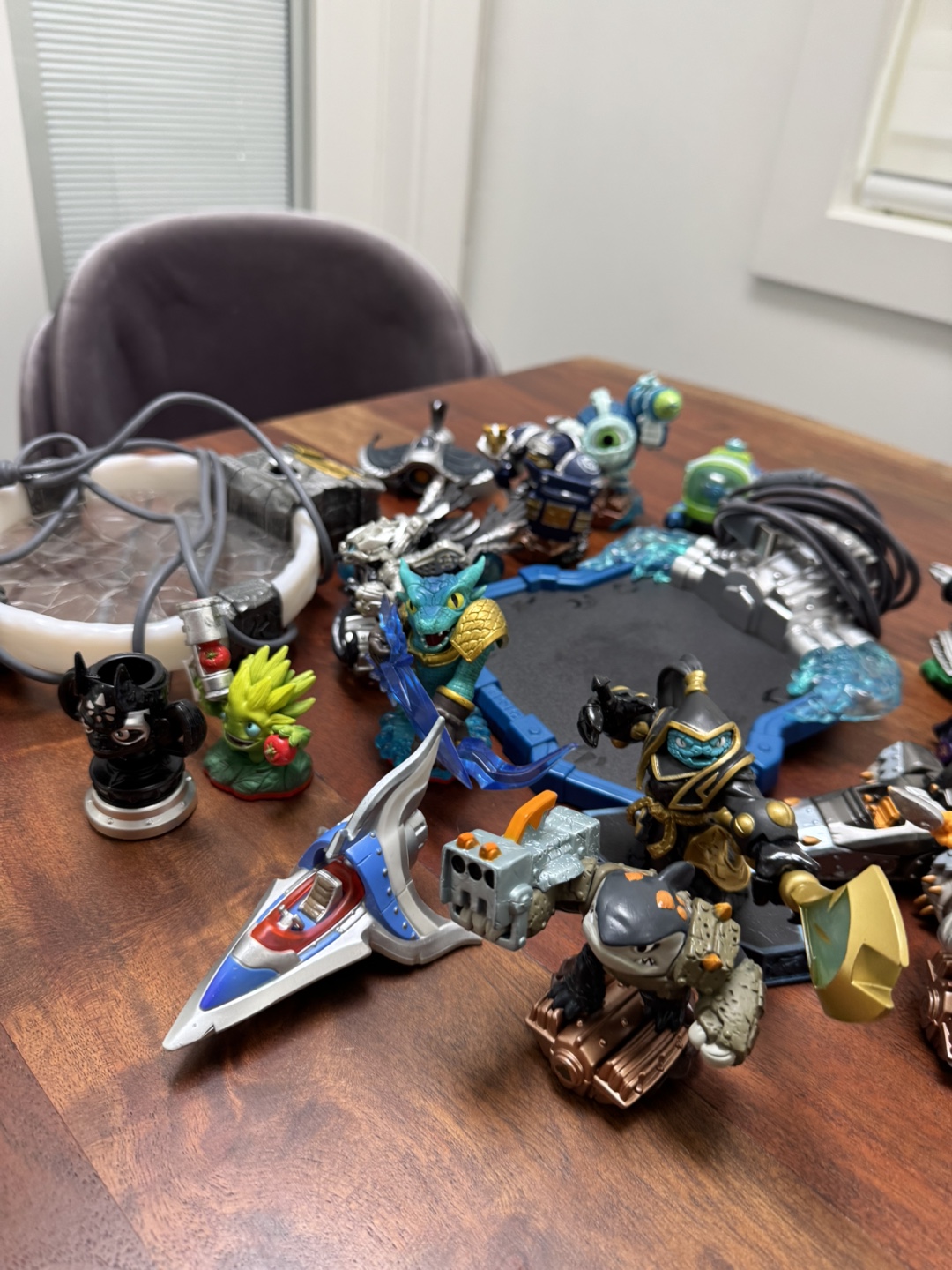 Skylanders Imaginators Starter Pack with Figures and Accessories - photo 2
