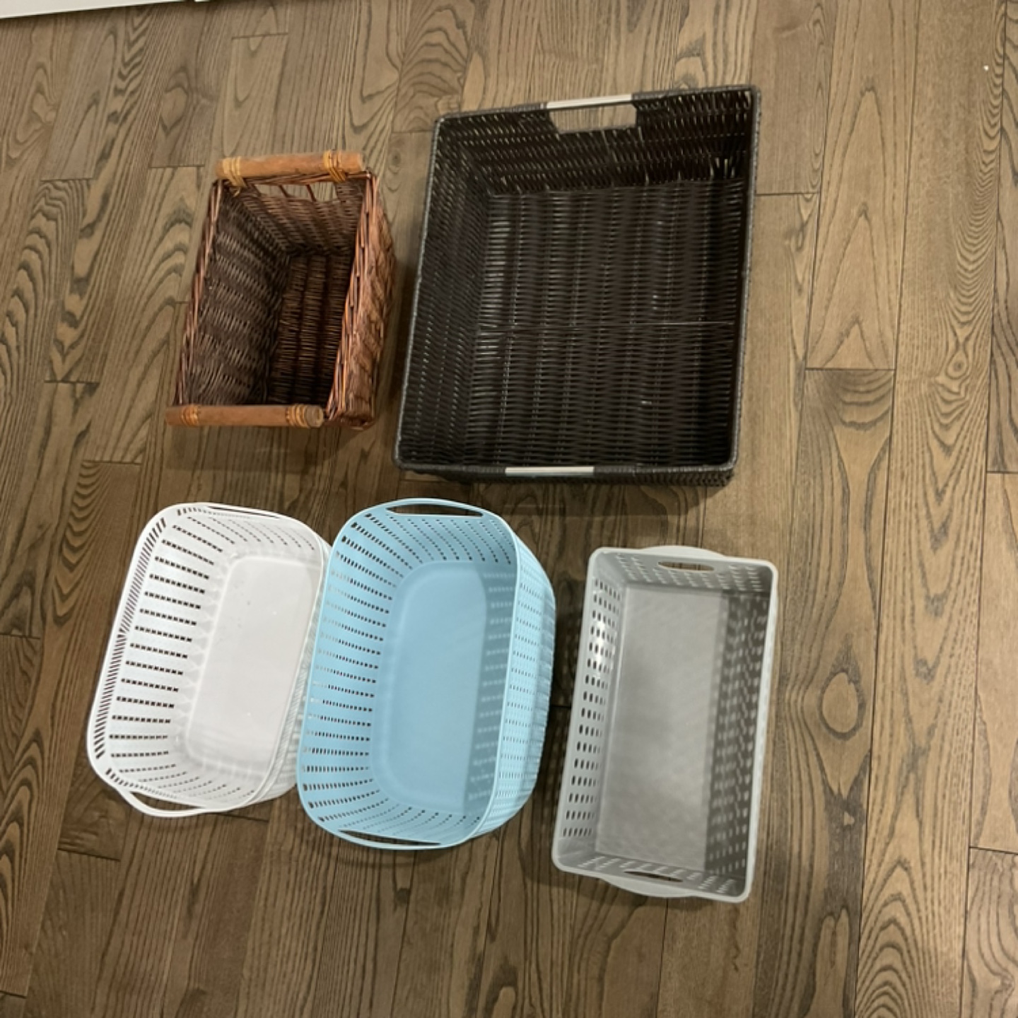 Lot of 25 Storage Baskets and Bins - photo 4