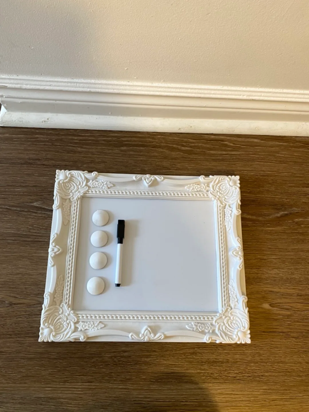 White framed magnetic dry-erase board image indicator(2)