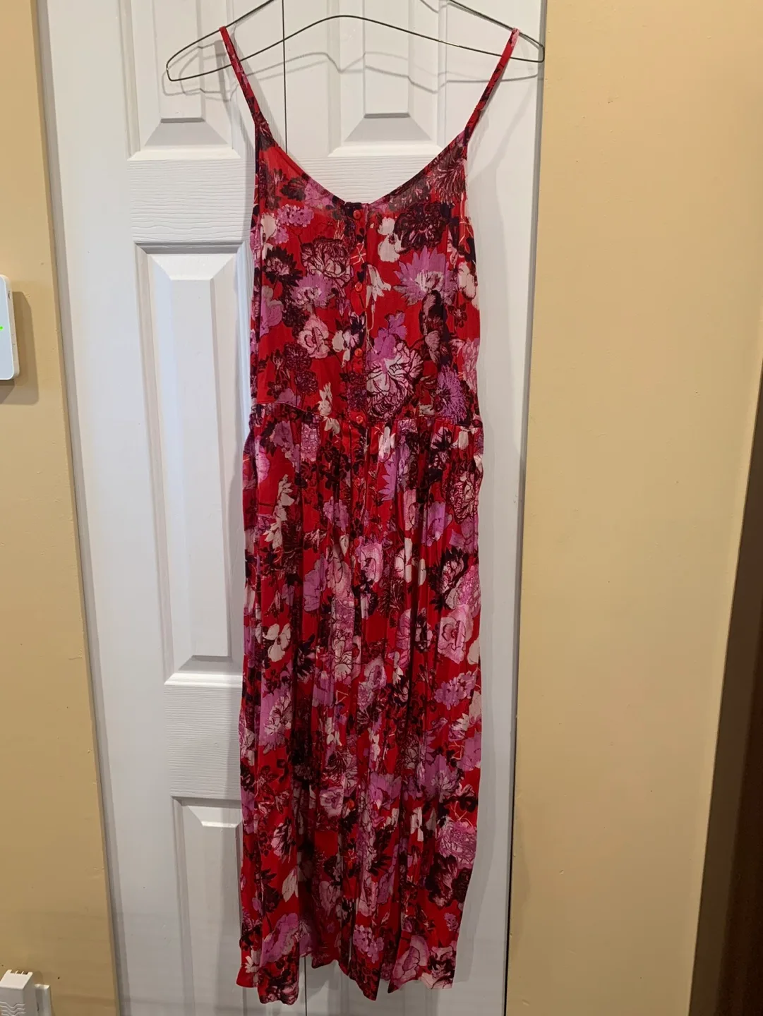 Gorgeous Red Floral Maxi Summer Dress (NEVER WORN) image indicator(2)