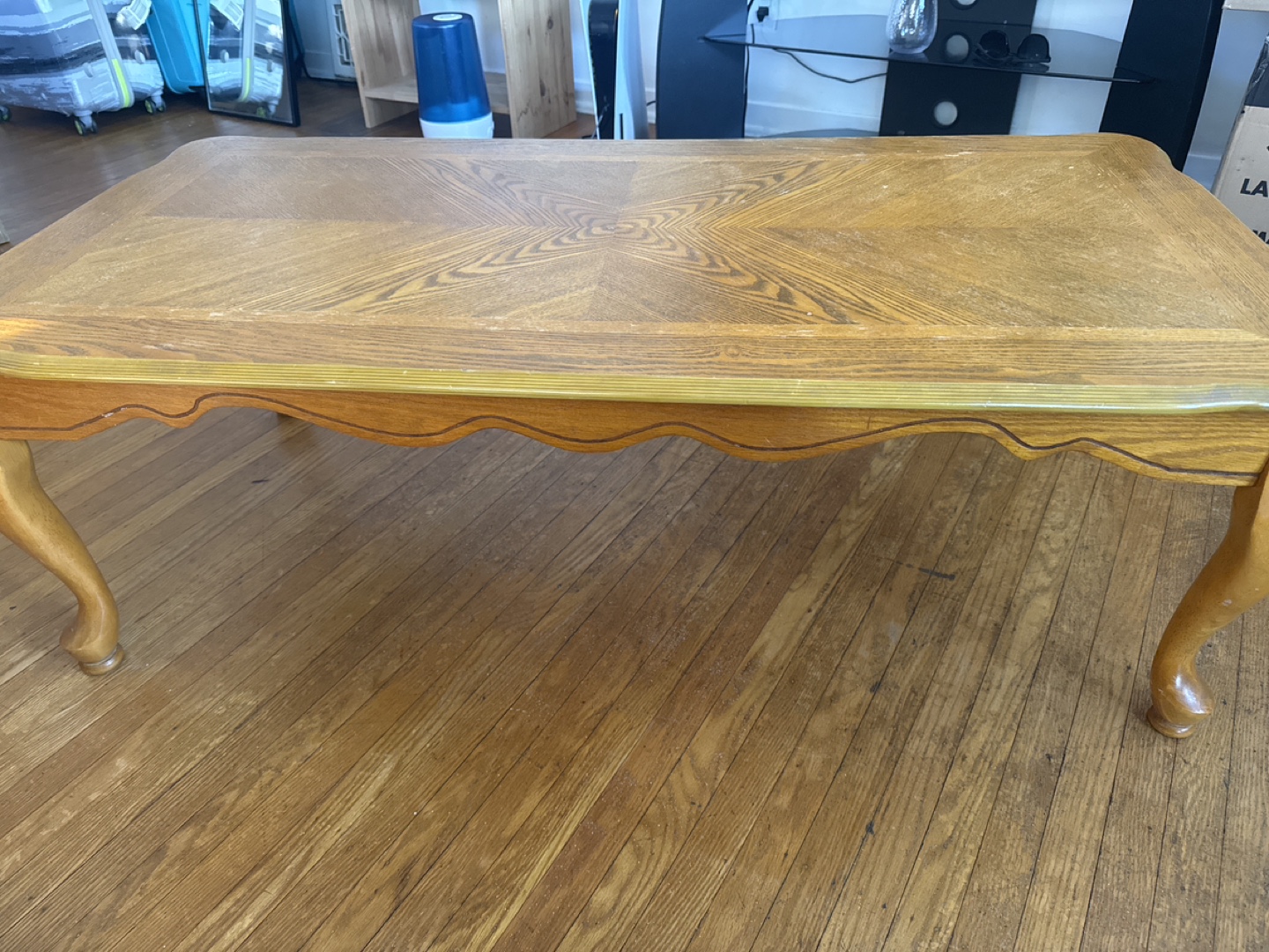 Wooden Coffee Table with Cabriole Legs