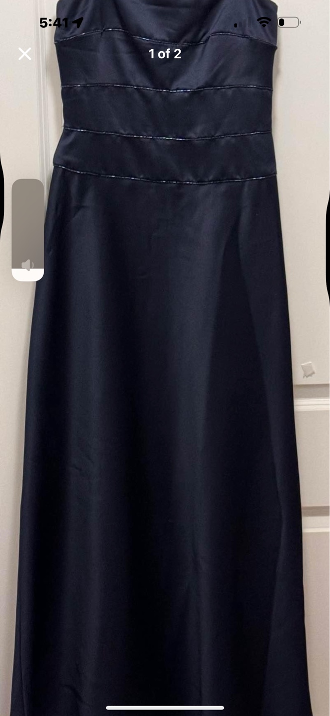 Elegant Dark Navy Blue Formal Gown - photo 2