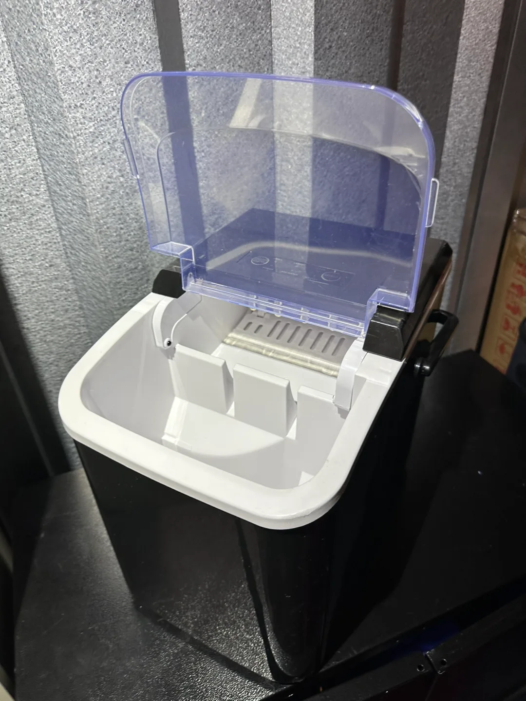 Portable Countertop Ice Maker image indicator(2)