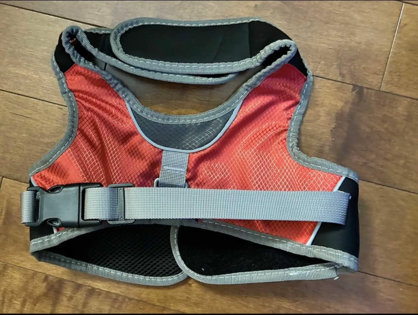 Small Dog Harness - Red and Grey image indicator(3)