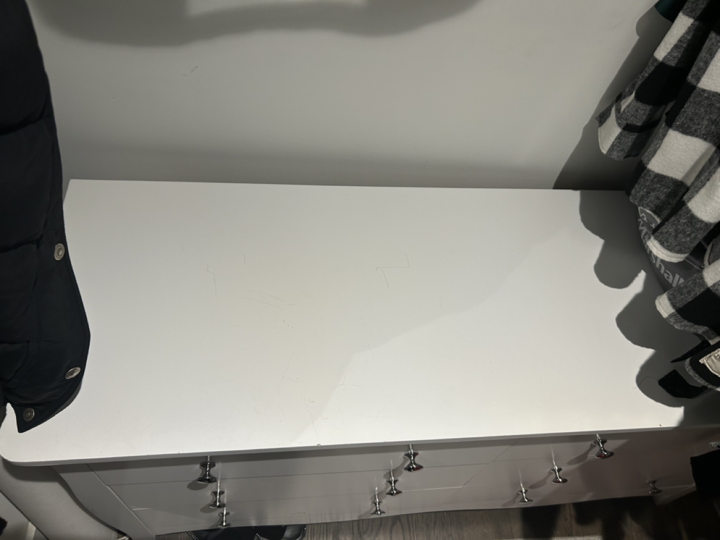 White Six-Drawer Dresser