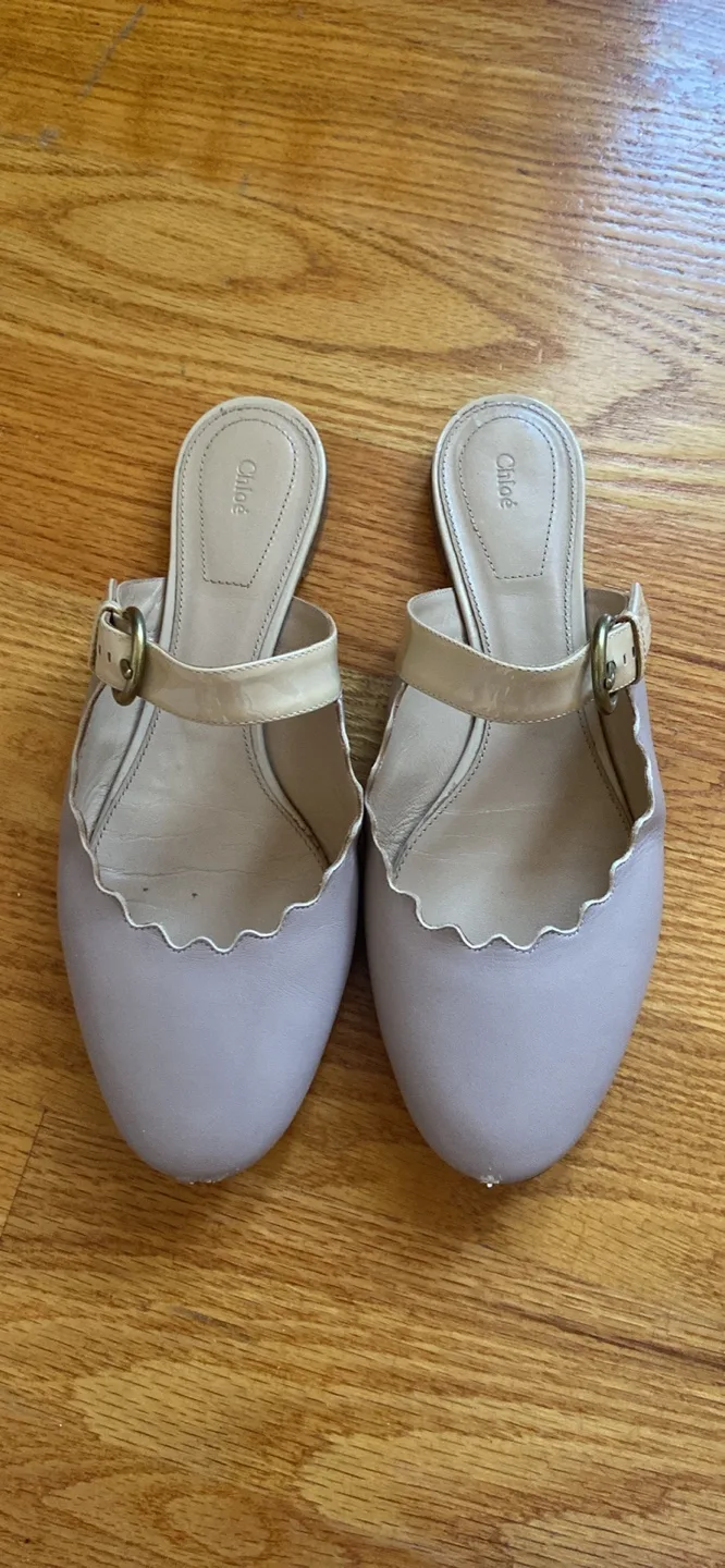 Chloé Lauren Scalloped Mules Size 39 image indicator(2)