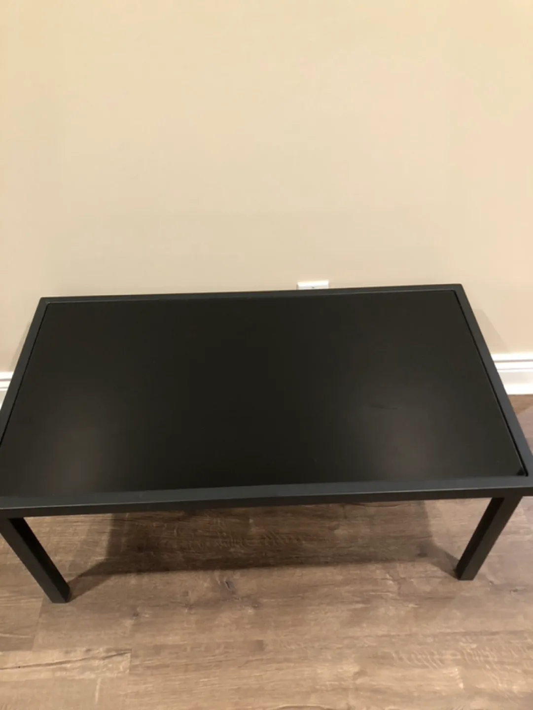 Black Metal Coffee Table with Glass Top image indicator(3)