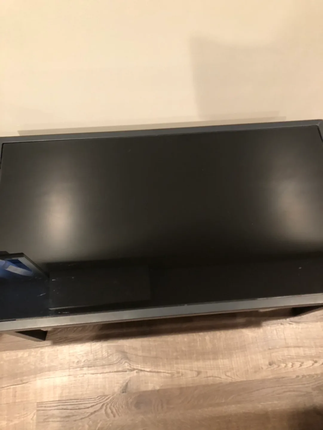 Black Metal Coffee Table with Glass Top image indicator(4)