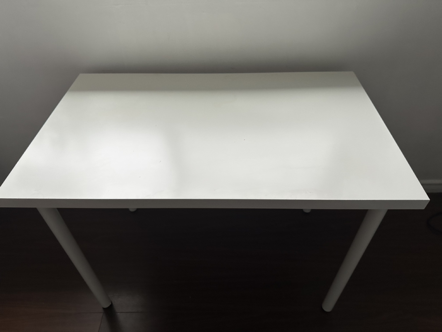 White Small Desk - photo 4