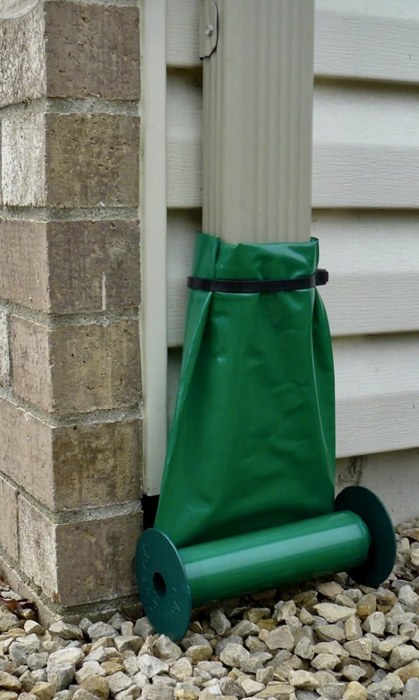 RainXverter - Green Reusable Downspout Extension - photo 2