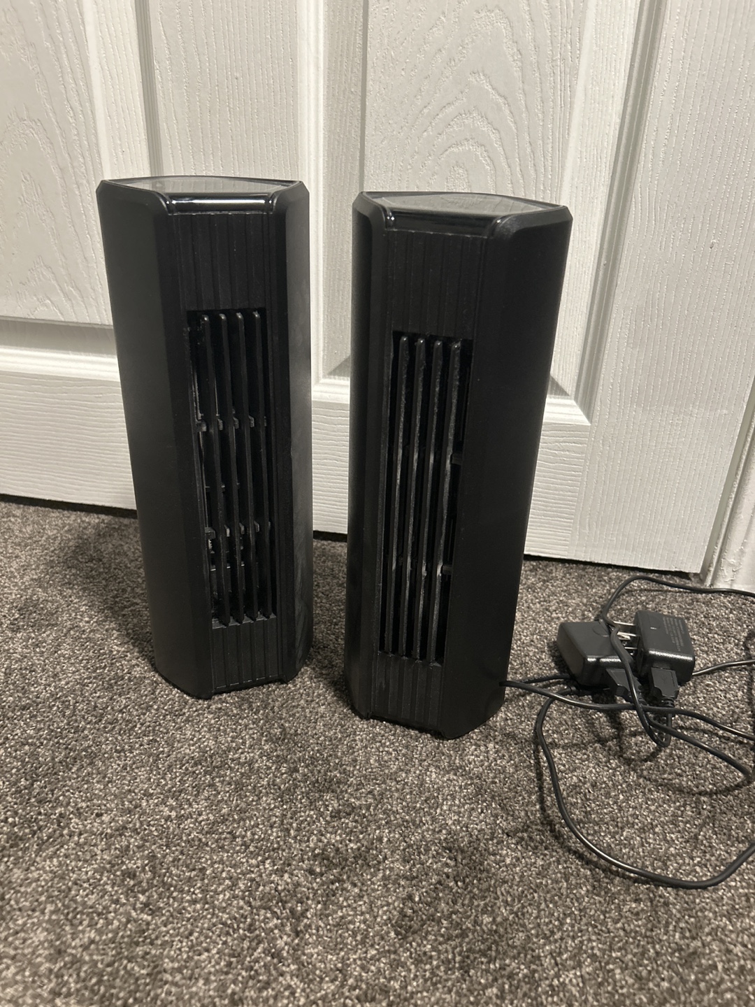 Pair of OmniBreeze fans