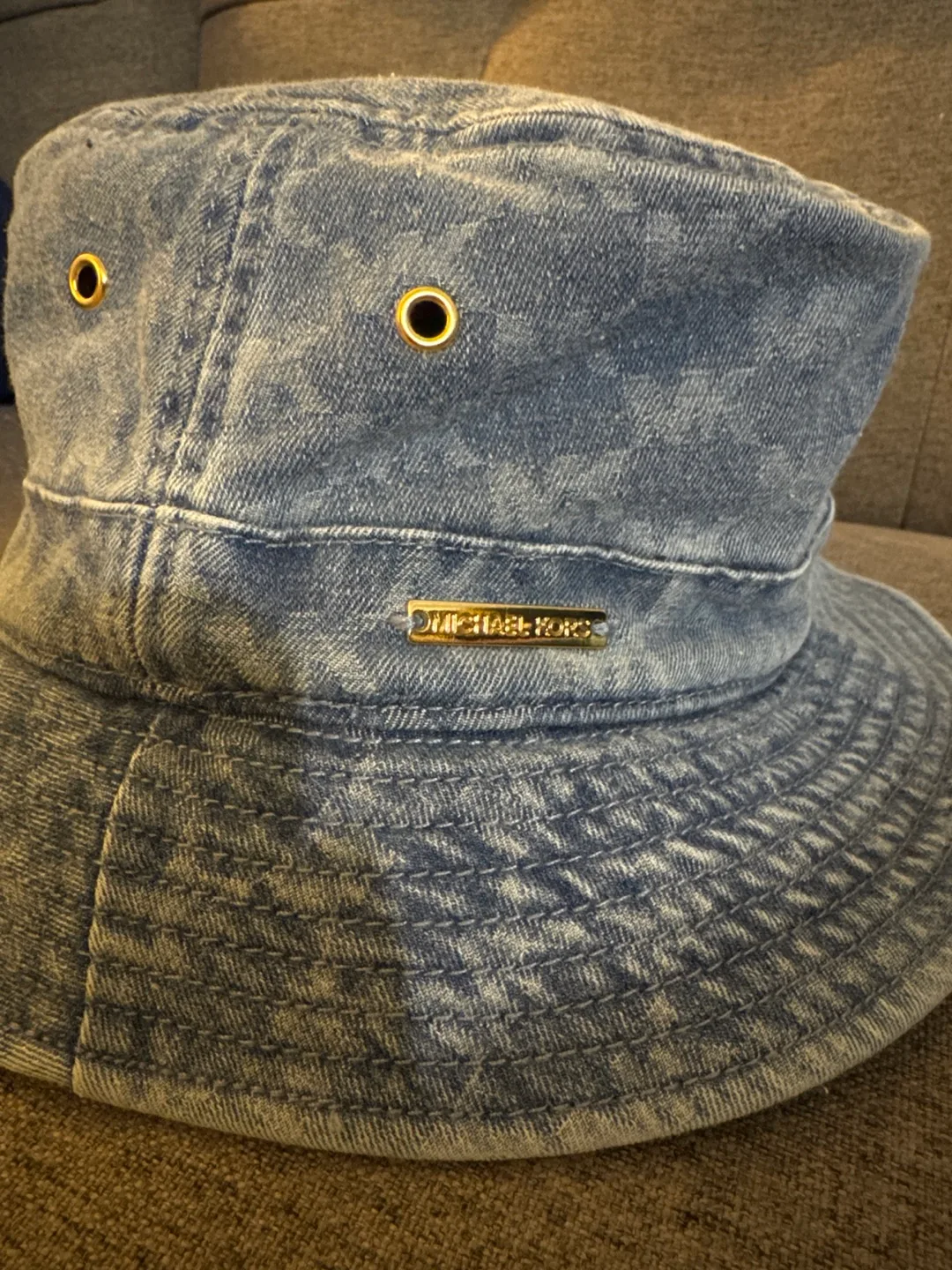 New Michael Kors Denim Bucket Hat OS/TU image indicator(2)