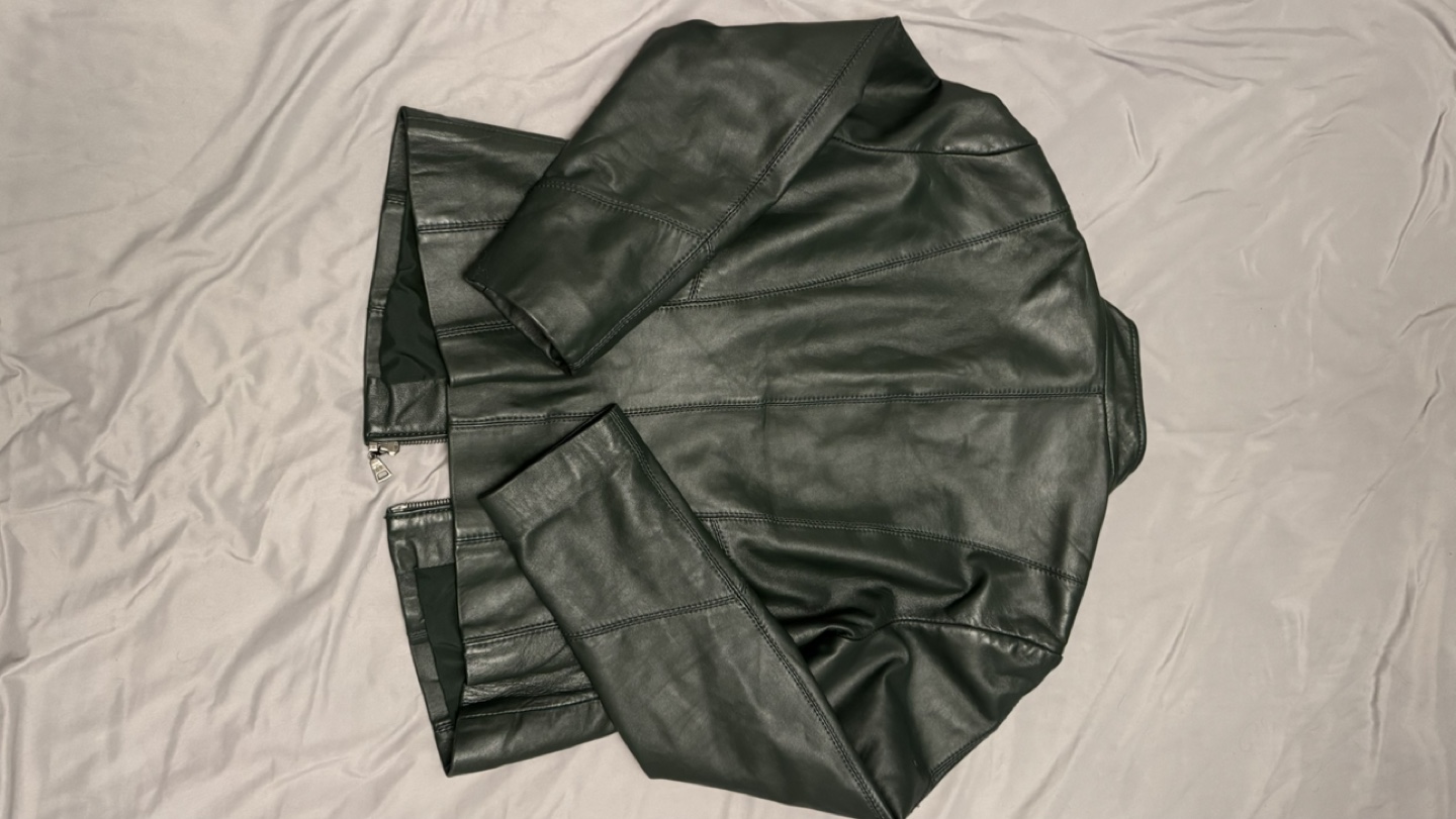 Danier Women's Dark Green Leather Jacket Size M/M - photo 2