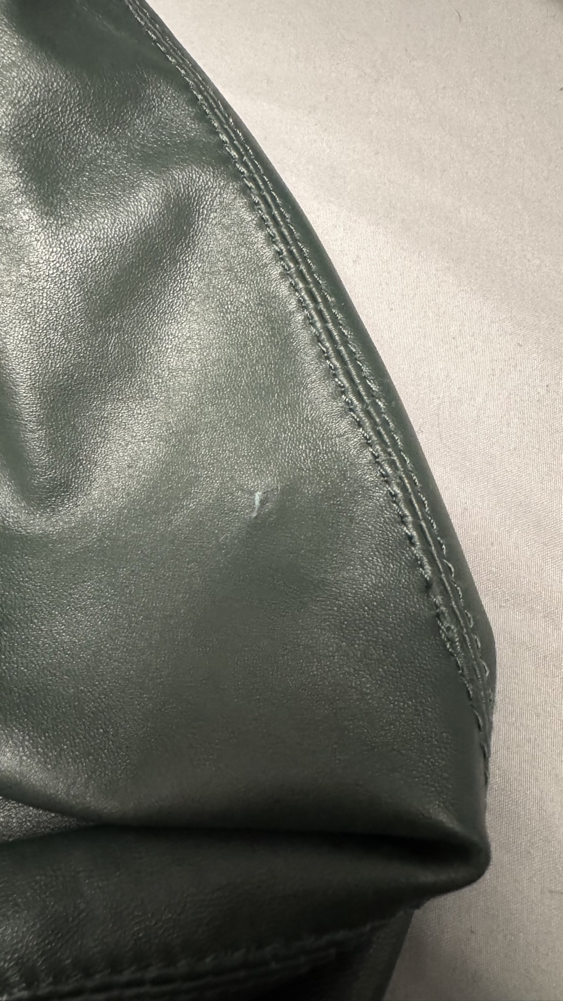 Danier Women's Dark Green Leather Jacket Size M/M - photo 4