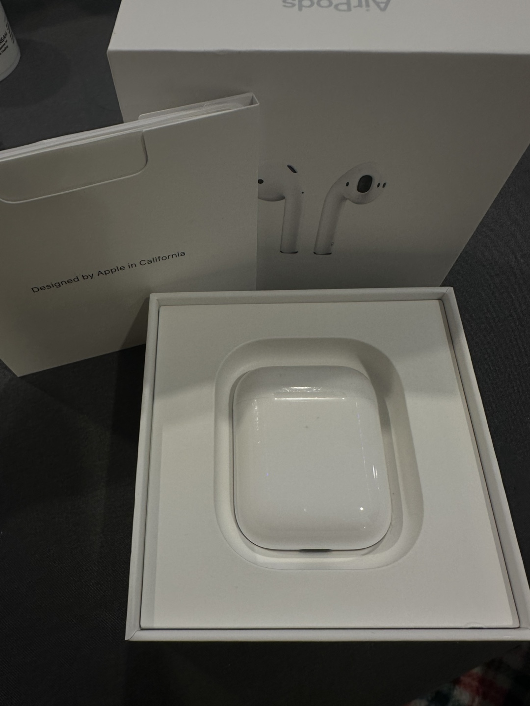Apple AirPods 2nd Gen