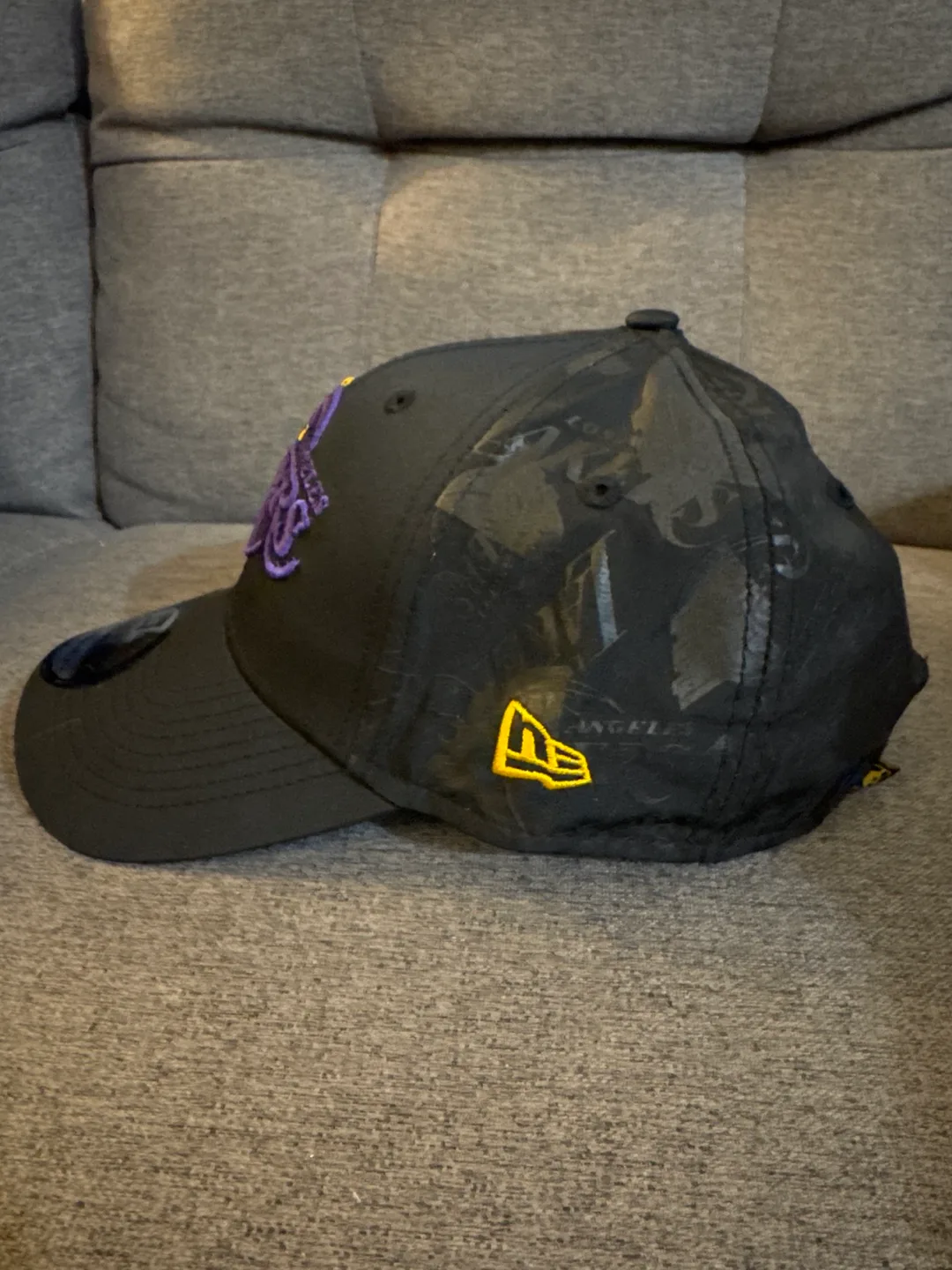 New Era Los Angeles Lakers 9FORTY Adjustable Hat image indicator(2)