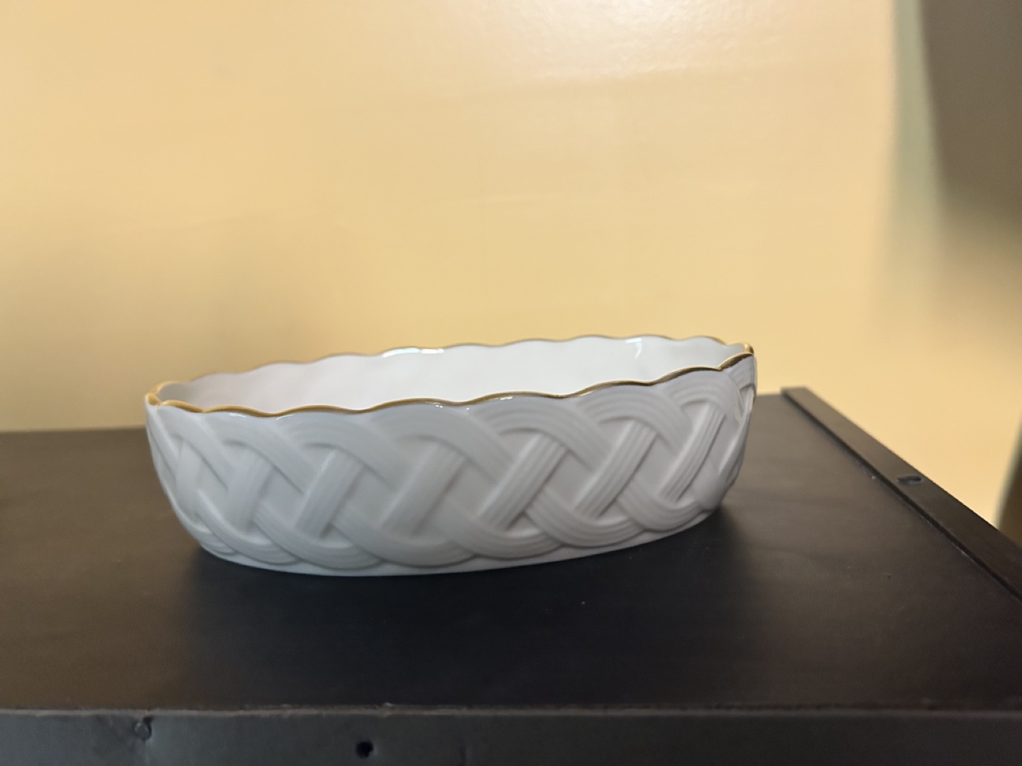 Lenox White Oval Dish Basket with Gold Trim - photo 2