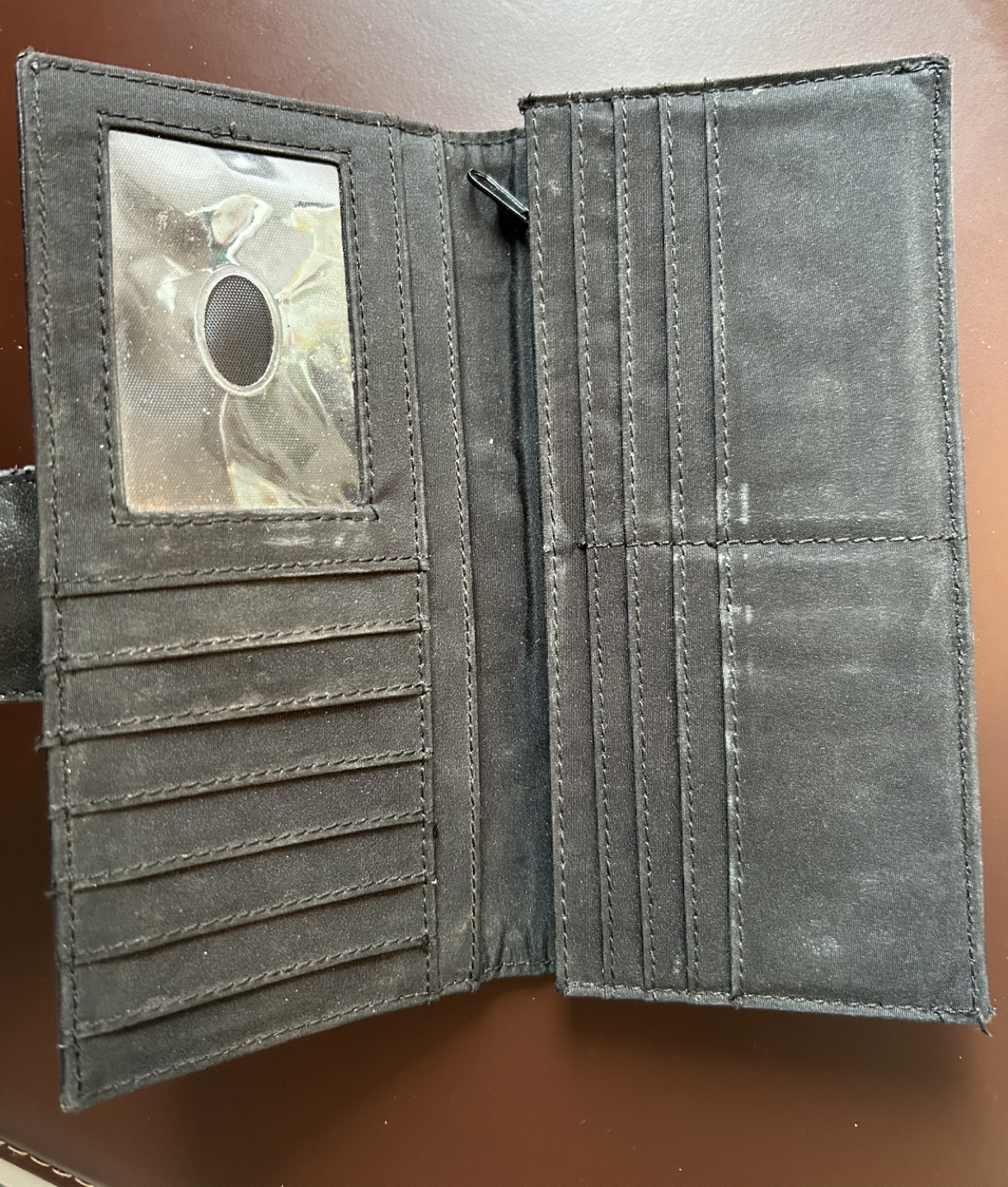 Liz Claiborne women’s wallet - photo 3