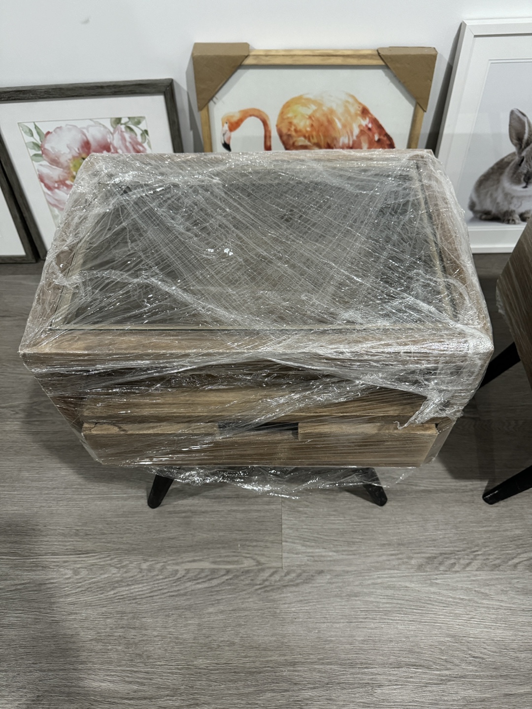 Pair of Mid-Century Modern Nightstands - photo 2
