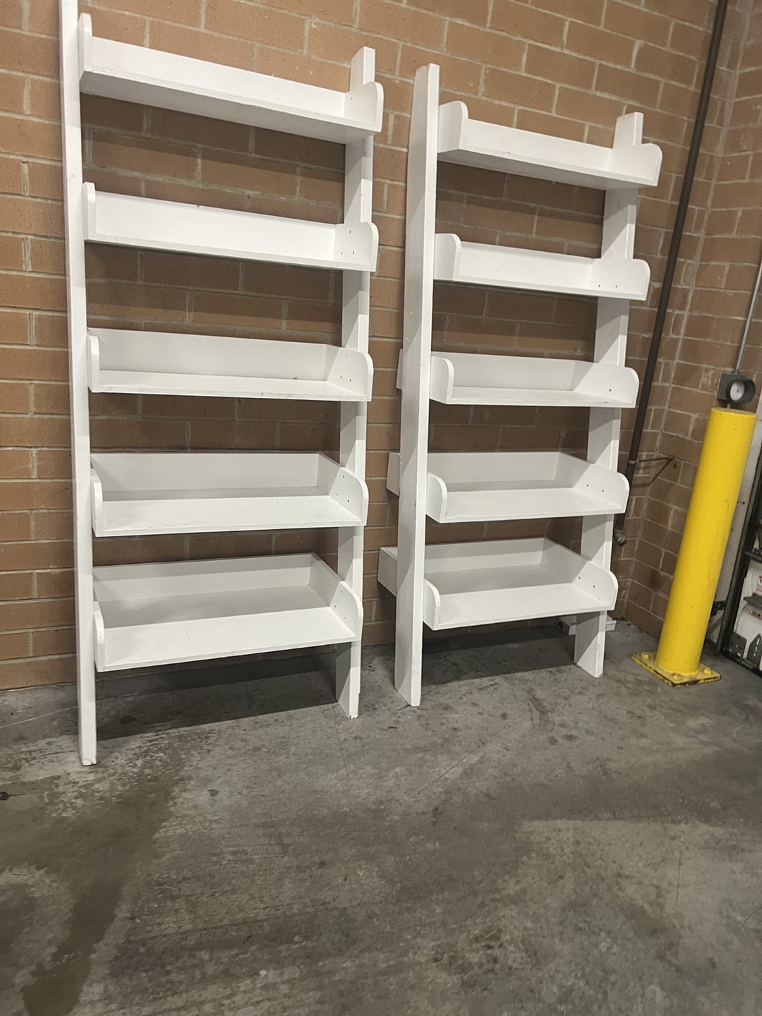 Pair of White Ladder Shelves - photo 3