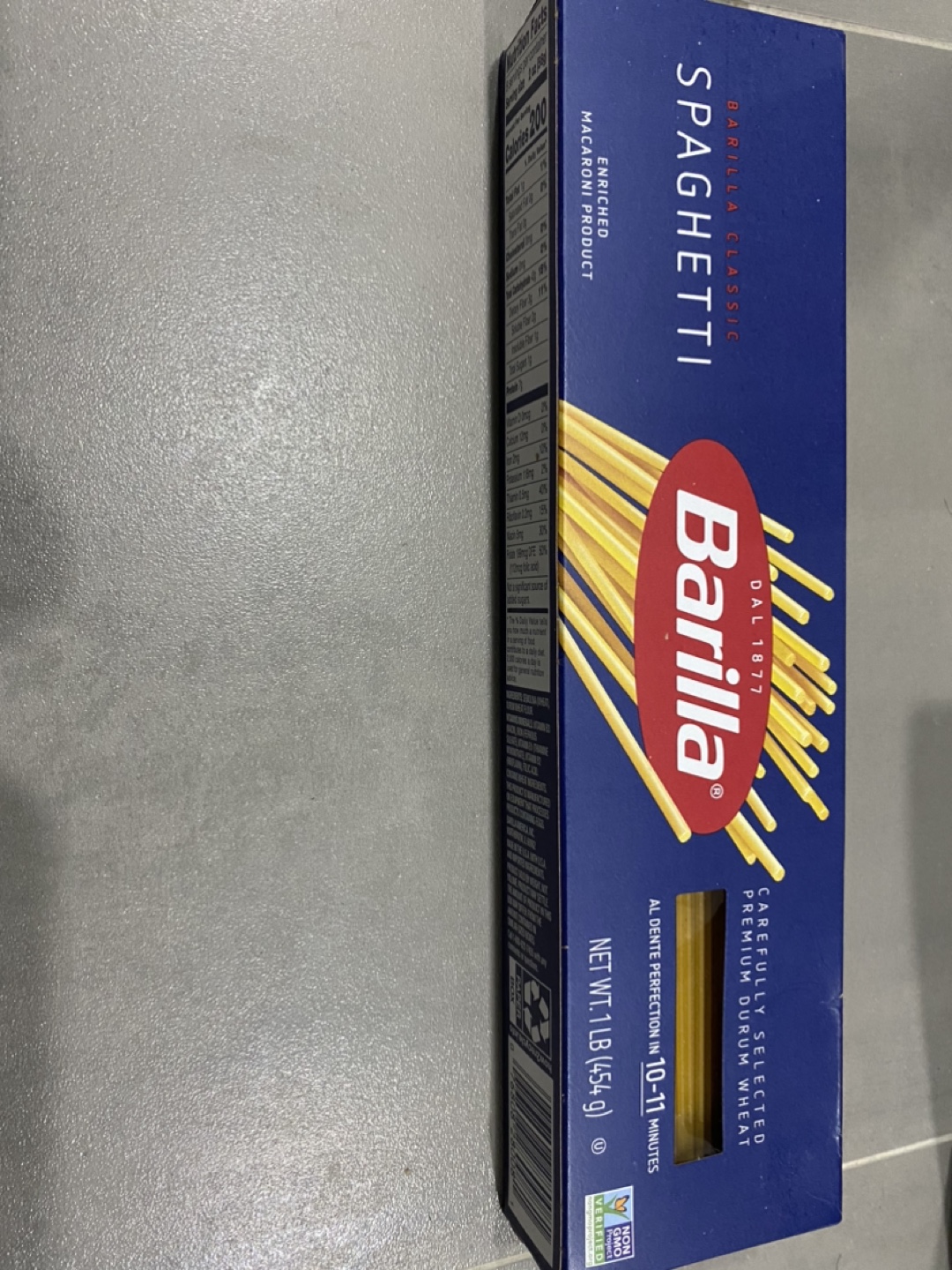 Barilla Classic Spaghetti  sealed- 1 lb box #freecycle