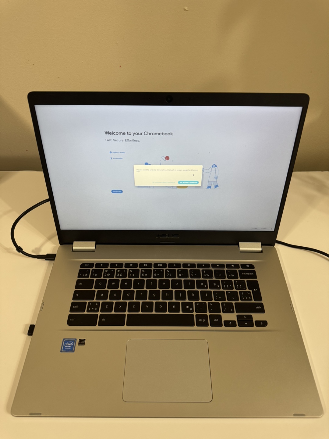 Asus Chromebook - Excellent Condition